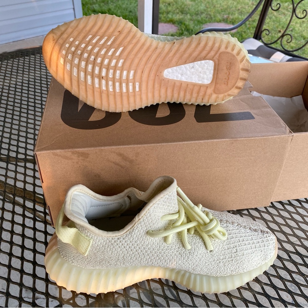 Yeezy Boost 350 V2 ‘Butter’ - Picture 5 of 5